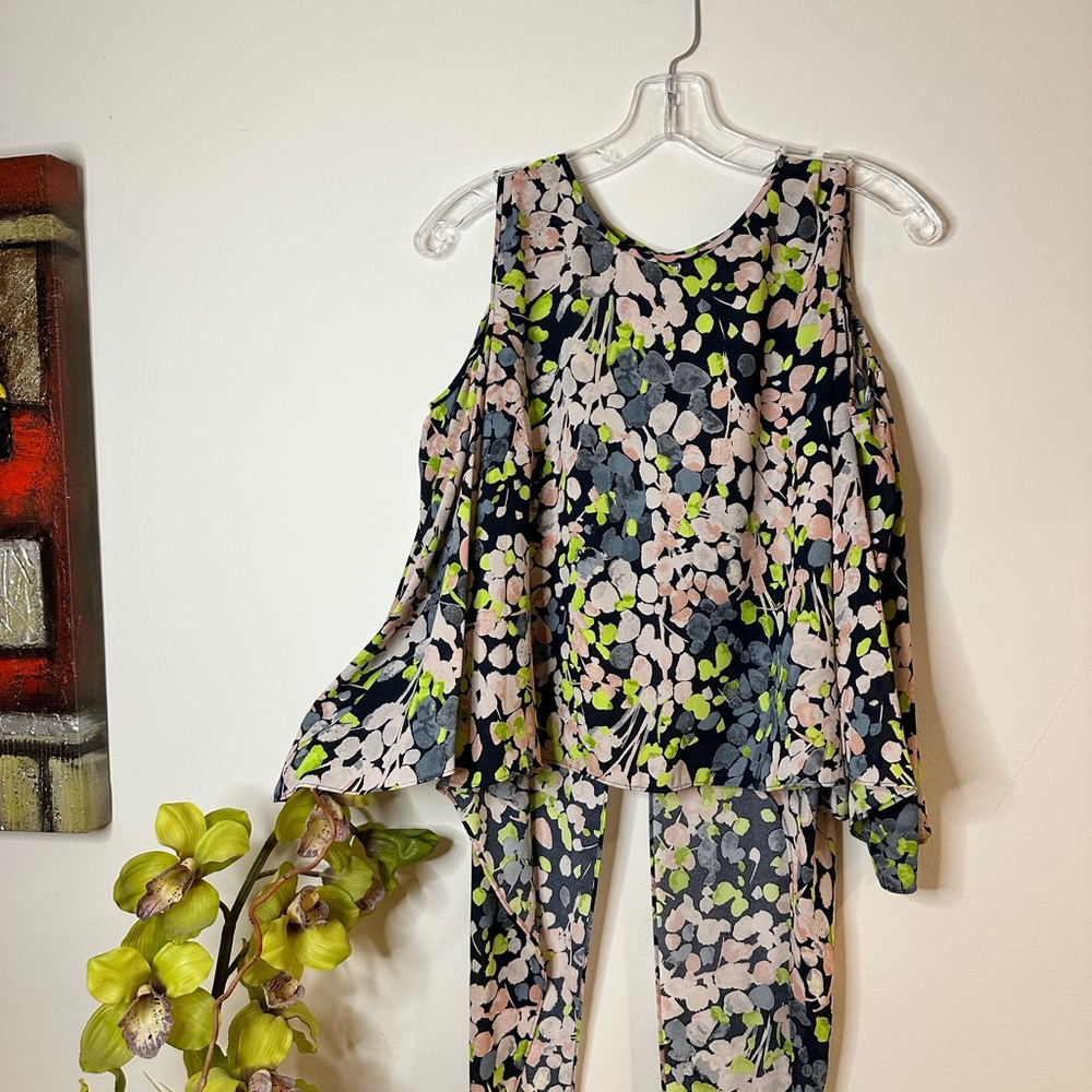 T102- BCBGMaxAzria Pink and Blue Blouse High Low with Cold-Shoulder Design